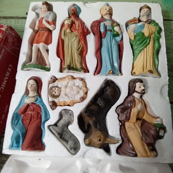 Vintage Ceramic 9 pc Nativity Set Mersco Wholesale Christmas Decoration - Picture 4 of 15